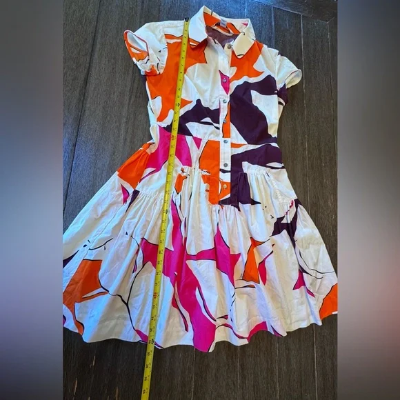 Diane von Furstenberg "Scarlet" floral print cotton shirtdress in a multi-color. - Picture 9 of 16